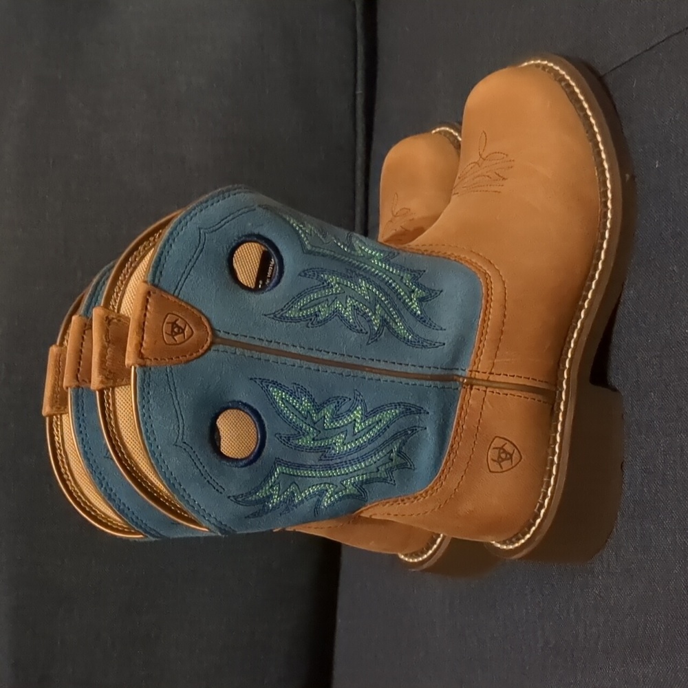 Ariat Women's Boots Size 7